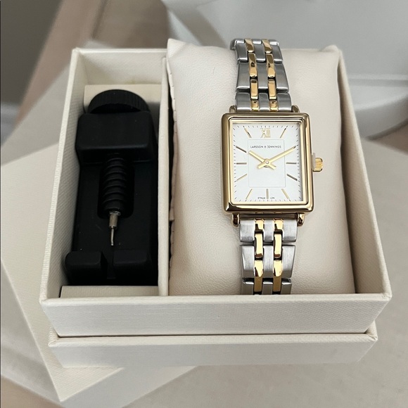 Larsson & Jennings Boyfriend Mixed Metal Watch NWT - Picture 4 of 5